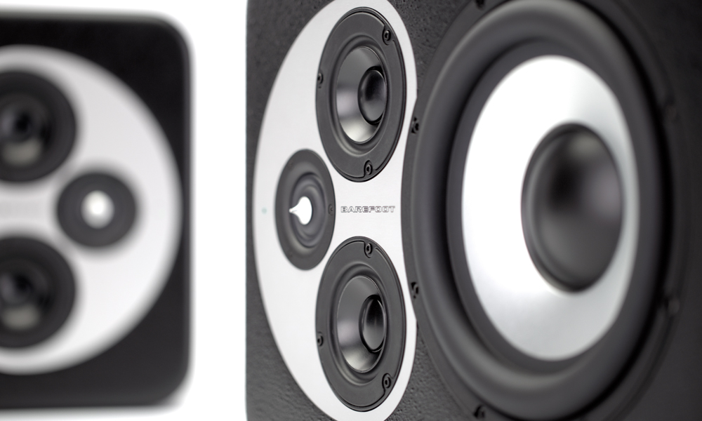 Barefoot-Sound-MM45_side_2_speakers_Peterman_Design_Firm_Product_Design